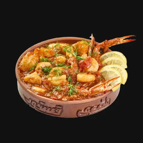 طاجن فياجرا صوص احمر ( جمبري + سبيط+ فيلية + كابوريا